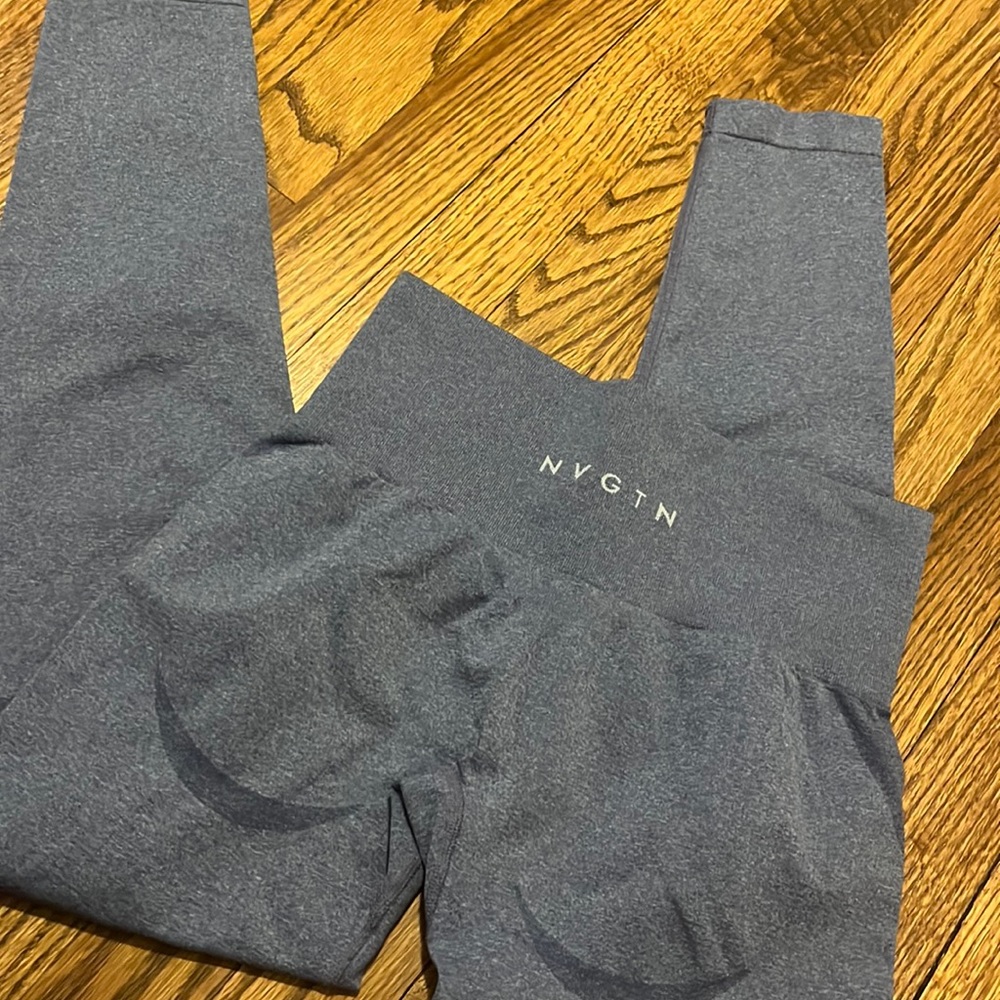 NVGTN Contour Legging